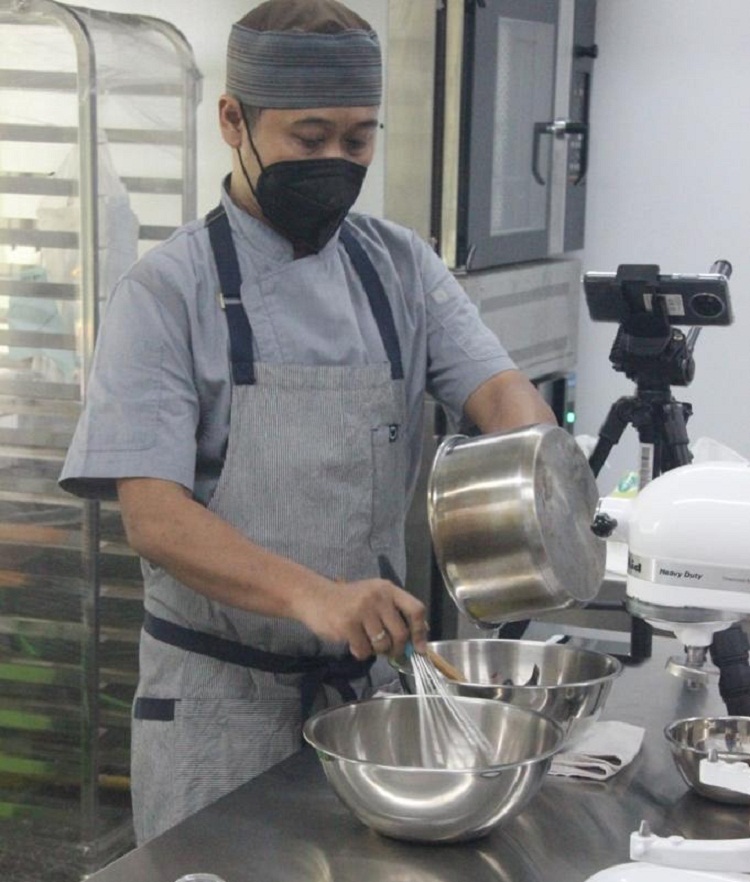 Program Hotel Management UK Petra,  membangun berbagai fasilitas laboratorium atau sarana praktek. SP/ Mbi