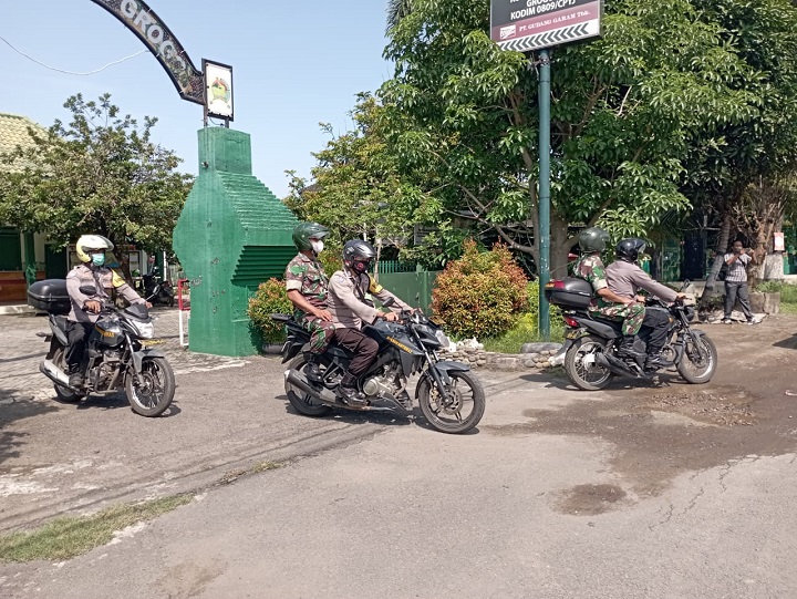 Patroli Pamor Keris Polres Kediri Kota sasar wilayah pelosok pedesaan. SP/Her