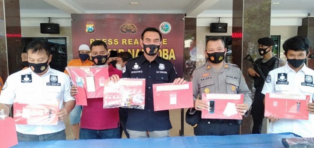 Release di halaman Polres Lumajang. SP/Lim