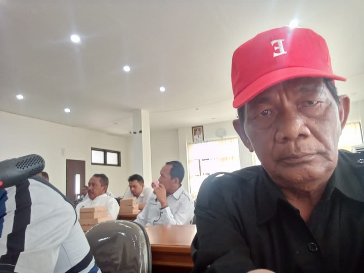 Ketua Brigade 571 Korwil Madura, Sarkawi saat gelar materi TUKS di Kantor Pemkab. Sumenep. SP/Ainur Rahman