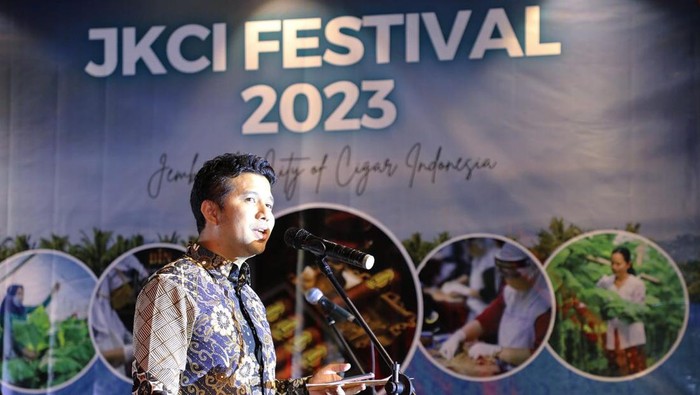 Wakil Gubernur Jawa Timur Emil Elestianto Dardak saat acara JKCI di Jember. Foto: Pemprov Jatim.