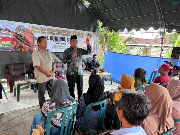 Anggota DPRD Jawa Timur H Budiono S.Sos saat reses di Kecamatan Boureno Kabupaten Bojonegoro, Minggu 3/12/2023. Riko/SP