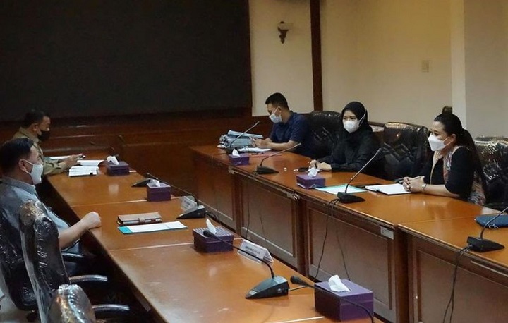 Audiensi Shirley Oroh terkait perlakuan diskriminatif anggota Polres Bitung, Polda Sulawesi Utara.