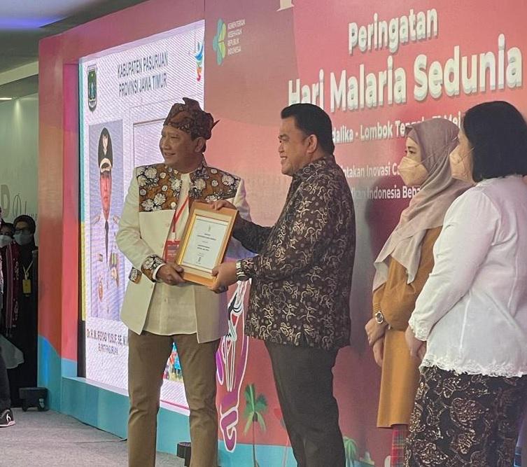 Penghargaan untuk Pemkab Pasuruan Sebagai Kabupaten Bebas Frambusia