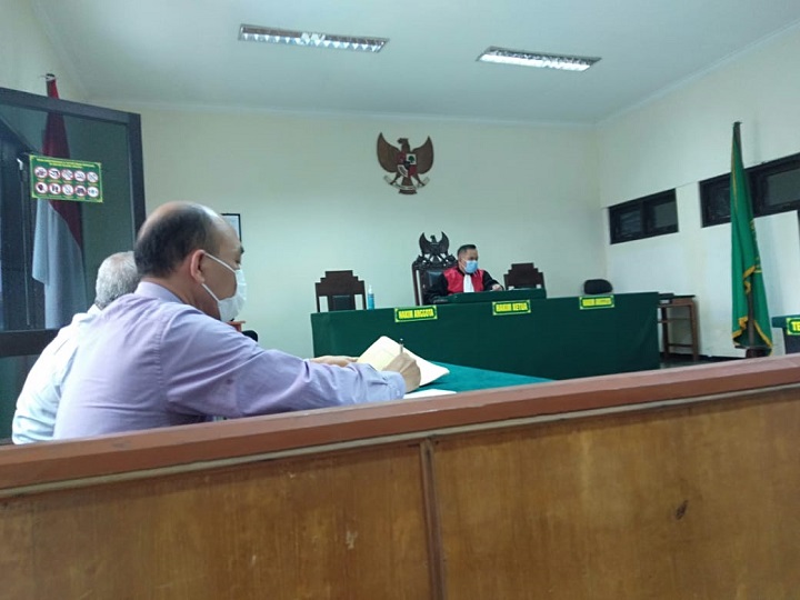 Suasana dalam ruang sidang praperadilan di Pengadilan Negeri Lumajang. SP/Lim