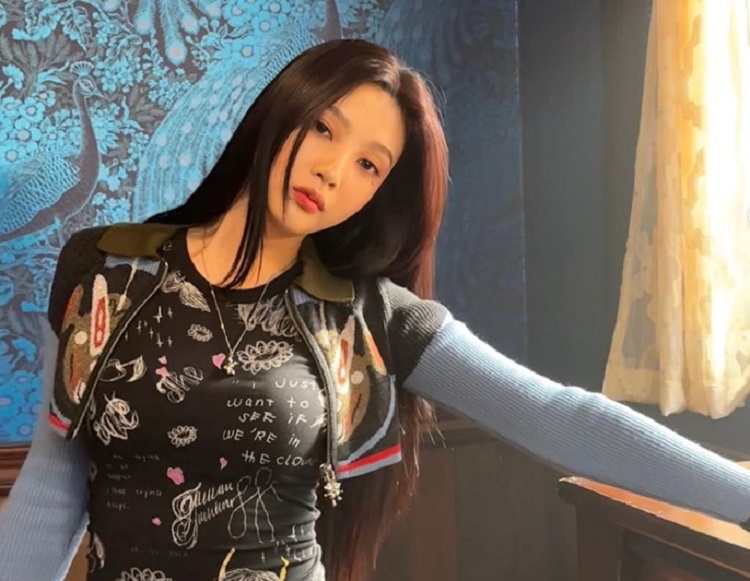 Joy Red Velvet. SP/ JKT