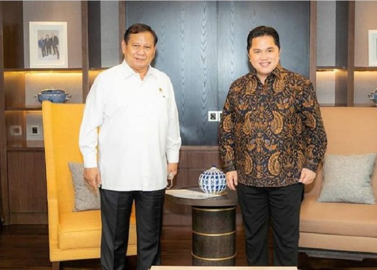 Menhan Prabowo Subianto dengan Menteri BUMN sekaligus Ketua Umum PSSI, Erick Thohir. SP/ SBY