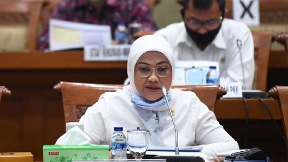 Menteri Tenaga Kerja Ida Fauziah