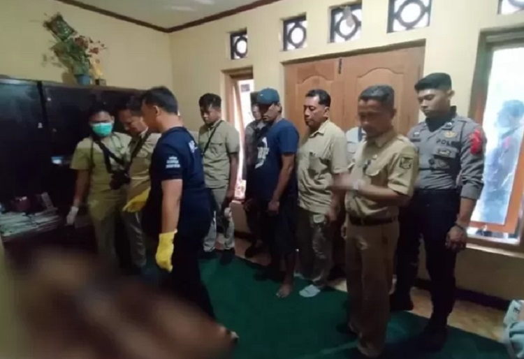 Pemuda di Kediri gantung diri di dapur karena terlilit utang judi. SP/ KDR