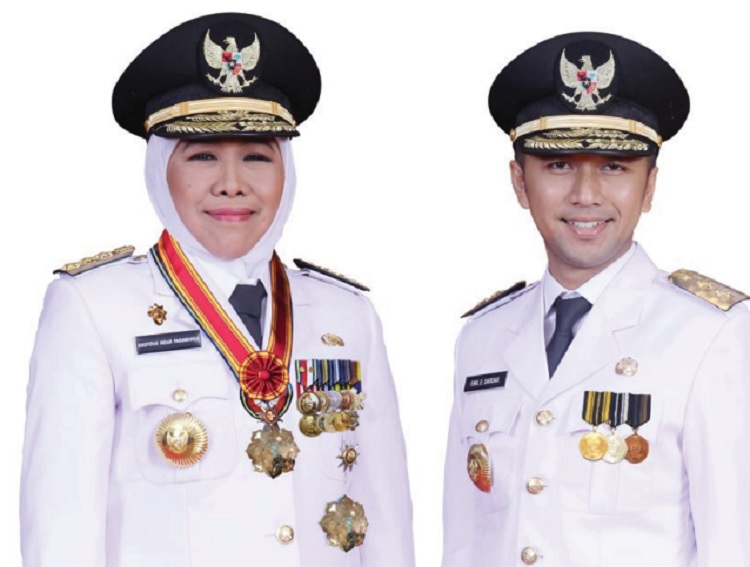Gubernur Jawa Timur Khofifah Indar Parawansa dan Wakil Gubernur Emil Elestianto Dardak. SP/ RKO