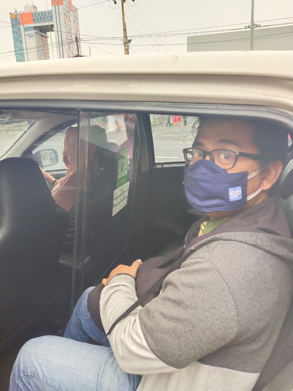 Aril, salah satu Penumpang Grab Car. SP/ Da