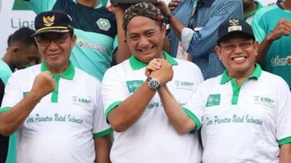Gus Fredy bersama Bupati dan Wakil Bupati Tuban.