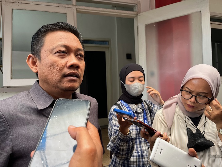 Wakil Ketua DPRD Kota Kediri, Katino Amd memberikan keterangan terkait hasil RDP pembangunan tol Kediri-Tulungagung