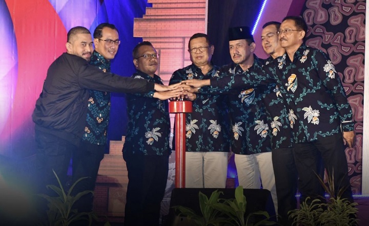 Bupati Tulungagung, Maryoto Bhirowo saat melaunching aplikasi PARDUTA