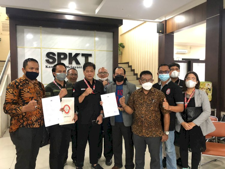 Sejumlah advokat KAI Jatim melaporkan ke Polda Jatim.