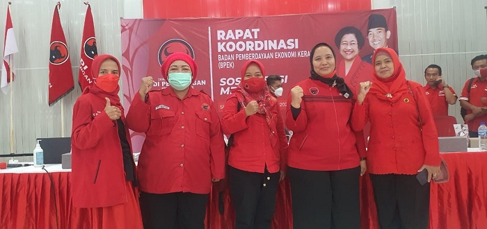 Di DPRD Surabaya, 5 dari 15 anggota Fraksi PDI Perjuangan adalah perempuan. SP/ALQ