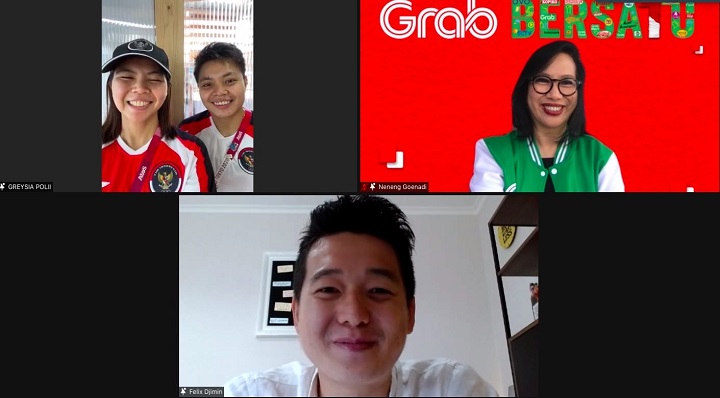 Neneng Goenadi berbincang secara virtual dengan Greysia Polii dan Apriani Rahayu pada Selasa (3/8). SP/Alqomar