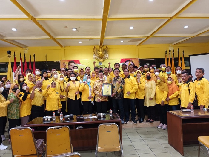 Acara pengarahan dan pembekalan kepada pengurus DPD Partai Golkar Kota Surabaya di gedung DPD Partai Golkar Kota Surabaya. SP/ALQ