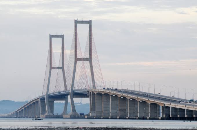 Penyekatan Jembatan Surabaya-Madura akan mulai 6 hingga 17 Mei 2021 untuk meminimalisir mobilitas masyarakat dalam upaya menekan penyebaran Covid-19. SP/JMSMD