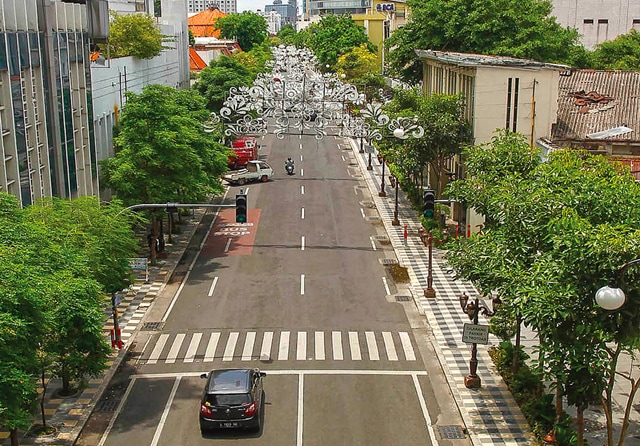 Jalan Tunjungan Surabaya. SP/JP/Dipta Wahyu