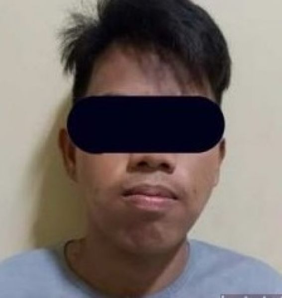 Moh Ilyasi (20) pelaku penjambretan yang berhasil diringkus Polsek Pasongsongan. 