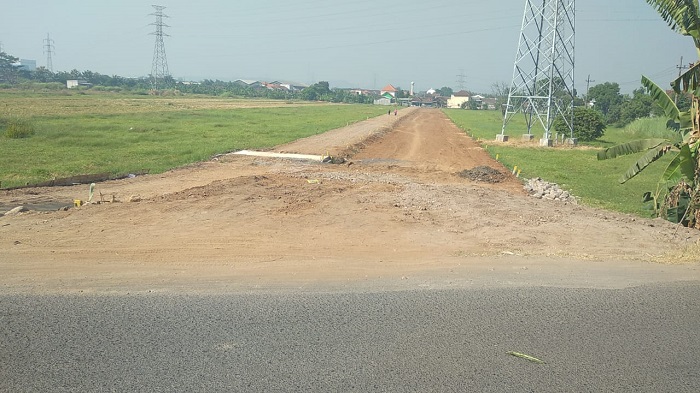 Tanah kavling di Cangkring Malang diduga tidak mengantongi ijin.