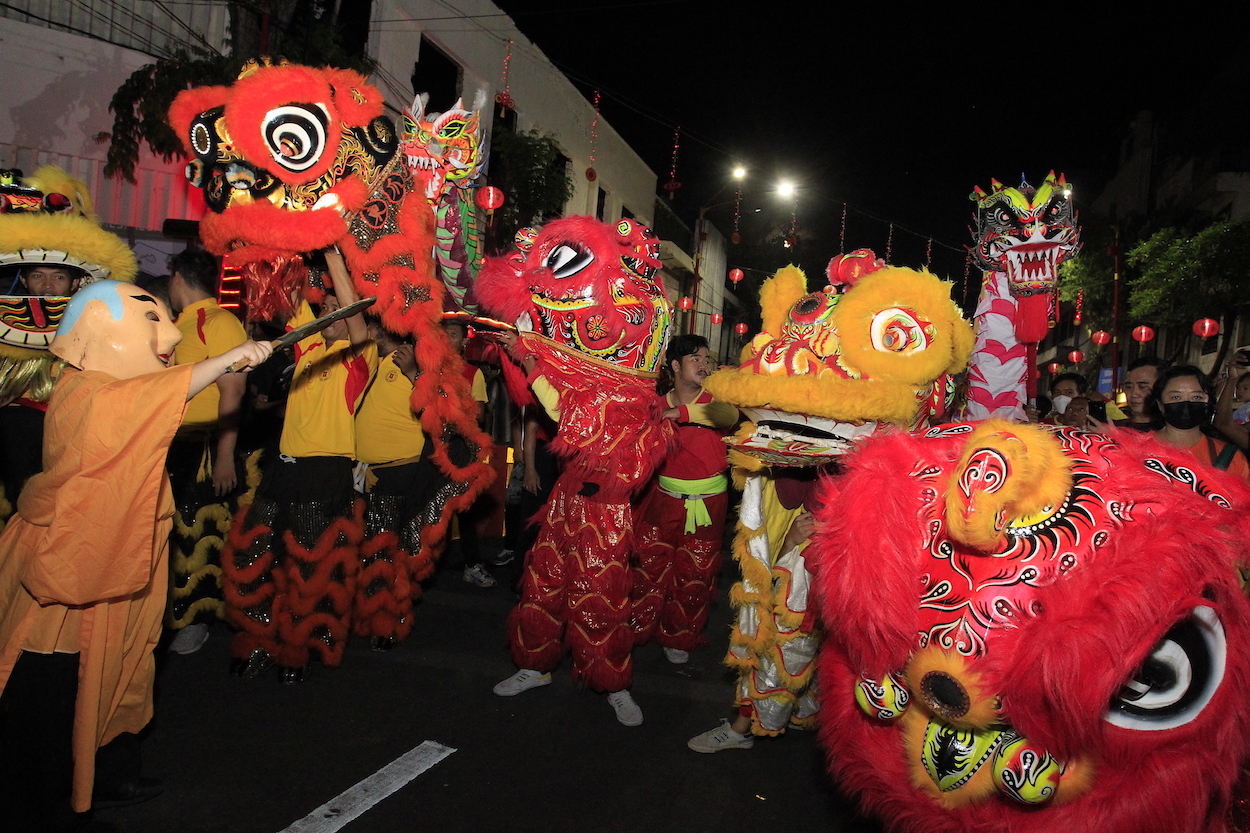 Suasana launching wisata kya-kya, kehadiran wali kota di pembukaan kya-kya, barongsai di wisata kya-kya.
Foto: SP/Ariandi