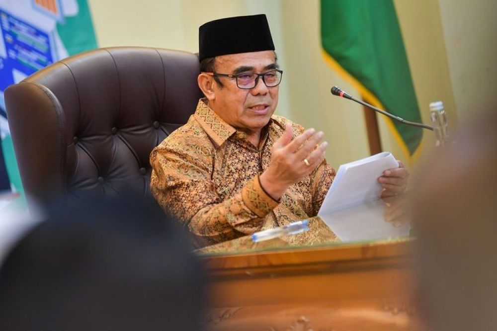 Menteri Agama Fachrul Razi memberi keterangan pers di Kantor Kementerian Agama, Jakarta, Selasa (18/2/2020). Dalam kesempatan tersebut, Fachrul Razi merespons sejumlah isu aktual seputar kehidupan beragama di tanah air. SP/ Foto: Antara