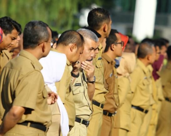 Selama masa libur lebaran ASN dilarang mengajukan cuti, Namun, terkecuali cuti sakit, cuti melahirkan, dan cuti karena alasan penting. SP/PEMKAB BONDOWOSO 