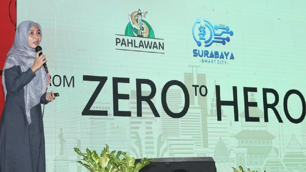 Founder Lapis Kukus Pahlawan Rizka Wahyu Romadhona, saat acara Surabaya Smart City 2022 di Surabaya.