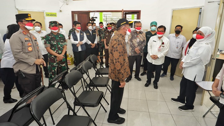Menko PMK bersama Forkopimda Jatim Hadiri Pencanangan Uji Klinis Fase 1 Vaksin Merah Putih di RSUD Dr Soetomo Surabaya SP/Her
