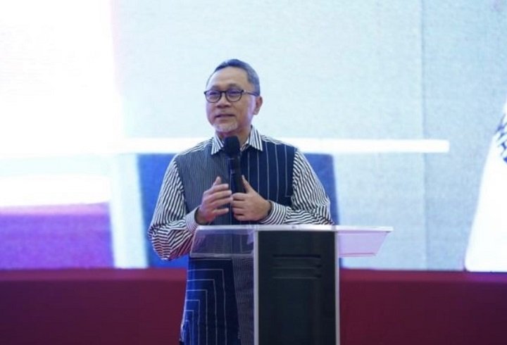 Mendag Zulhas saat menghadiri rangkaian kegiatan Fifth Anniversary dan Munas Perkumpulan PPKSBWI. Foto: Kemendag.