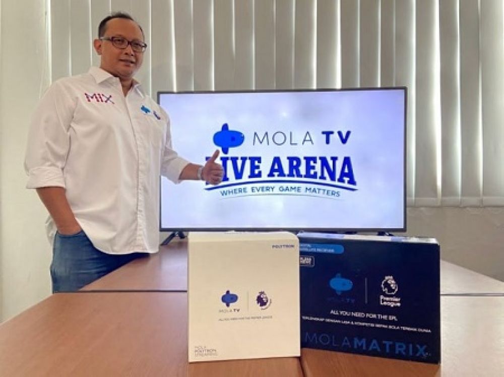 Direktur MIX NETWORK, Bobby Christoffer saat menjelaskan tentang MOLA TV.