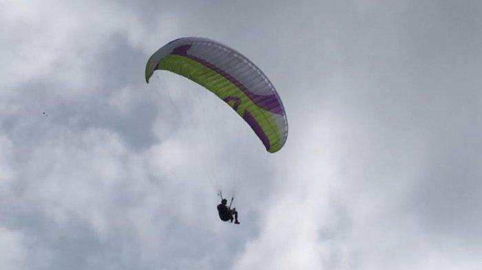 Kejuaraan Batu International Tourism Paragliding di Kota Batu. Foto: istimewa.