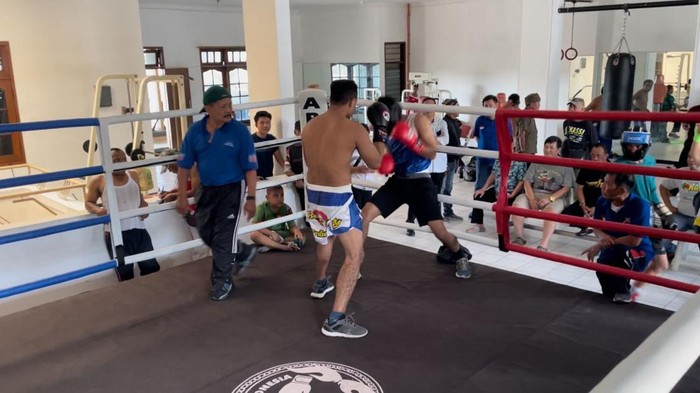 Tempat latihan tinju milik PW Afandy di Jalan Seruni.