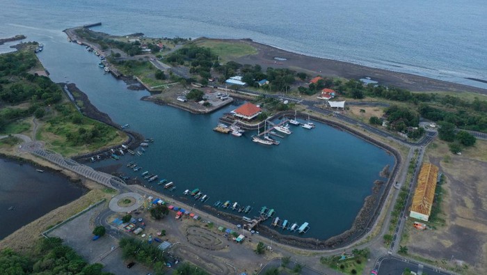 Pantai Boom Marina Banyuwangi. Foto: Pemkab Banyuwangi.