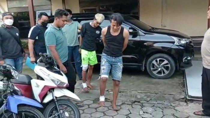 Para tersangka curanmor saat digelandang polisi.