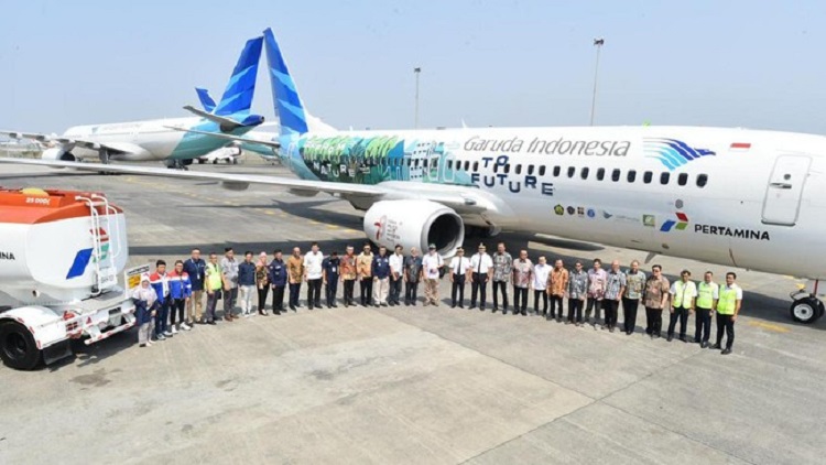 Uji  coba terbang SAF, bahan bakar ramah lingkungan Pertamina.