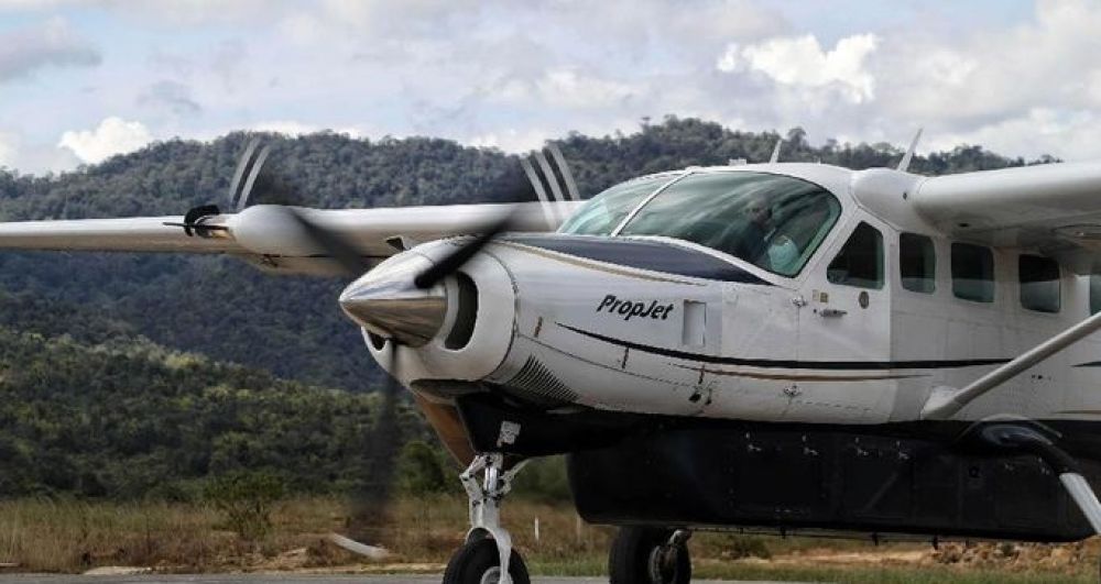 Merebaknya virus Corona membuat bisnis maskapai penerbangan ikut terganggu. Kondisi tersebut dialami pula oleh Mantan Menteri Kelautan dan Perikanan Susi Pudjiastuti. SP/ DECOM