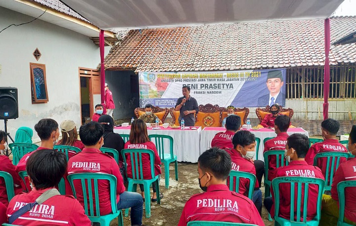 Deni Prasetya saat reses di Kecamatan Ajung Kabupaten Jember, 4/11/2021.