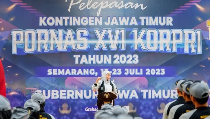 Acara pelepasan kontingen Jatim dalam ajang PORNAS KORPRI XVI 2023 di Gedung Negara Grahadi Surabaya. Foto: Pemprov Jatim.