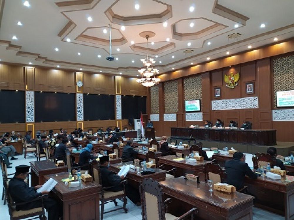 Tampak Rapat Paripurna DPRD kota Probolinggo. SP/ ARDI