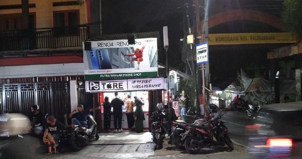 Gerai PS Store di Condet, Jaktim, Selasa (28/7/2020) malam. SP/ DECOM