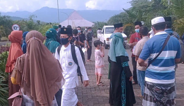 Total santri Nurul Jadid yang pulang ke Bondowoso sebanyak 866 orang. SP/NJPP