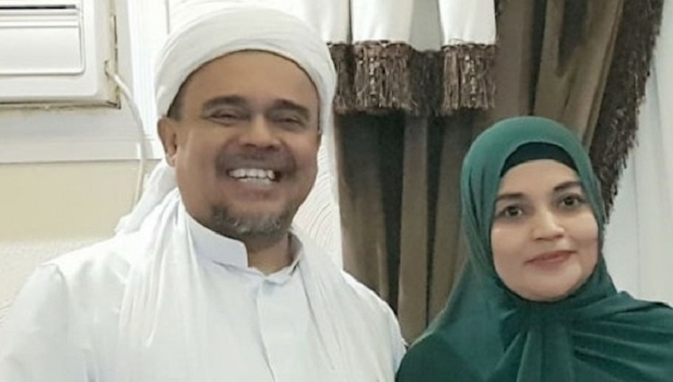 Habib Rizieq Syihab dan sang istri Syarifah Fadlun bin Yahya. SP/ JKT