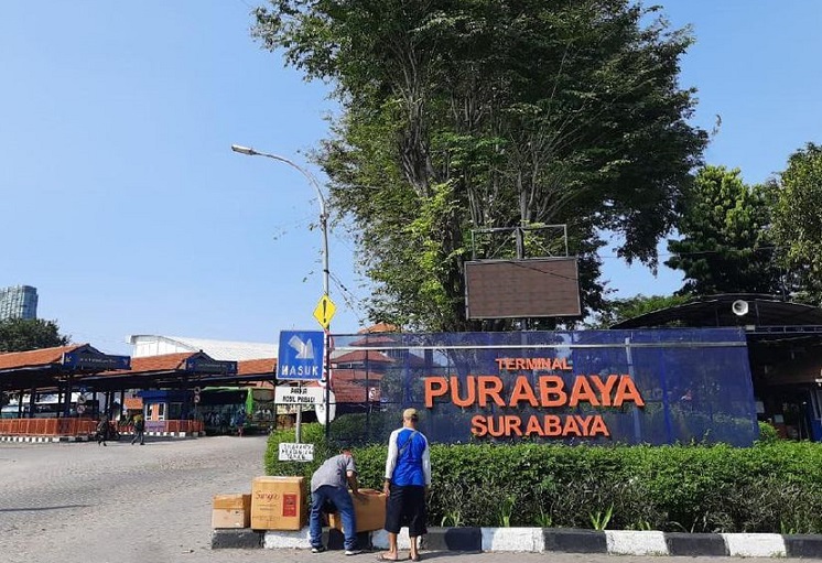 Terminal Purabaya Bungurasih Surabaya