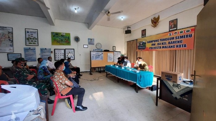 Warga dan muspika sosialisasi hotel dijadikan safe house.